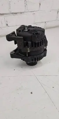Opel Insignia A Generator/alternator 13500577