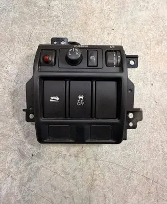 Subaru Legacy Wing mirror switch 83061AJ000