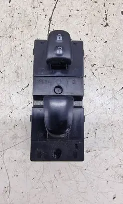 Nissan Juke I F15 Electric window control switch 254111KA5A