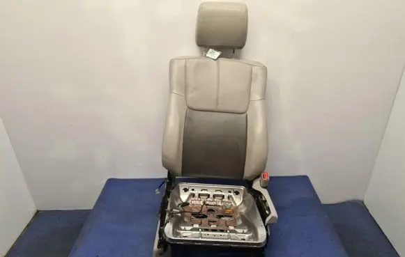 Jeep Commander Front passenger seat 