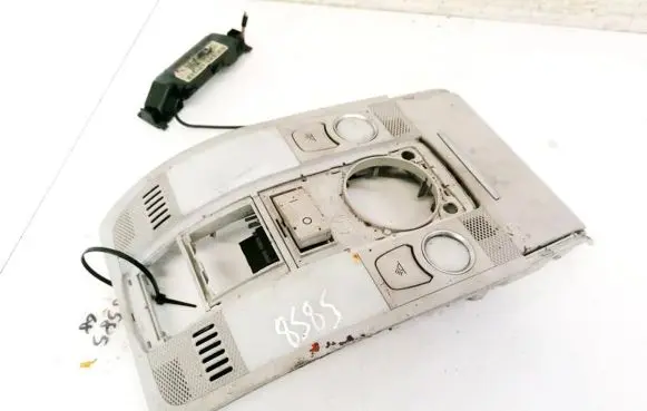 Audi A6 S6 C6 4F Front seat light 4F0947135BQ