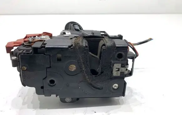 Skoda Fabia Mk1 (6Y) Front door lock 3B1837015AR