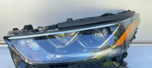 Toyota C-HR I Headlights/headlamps set 8A06K