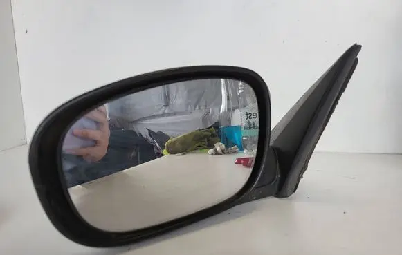 Opel Vectra C Front door electric wing mirror 015390