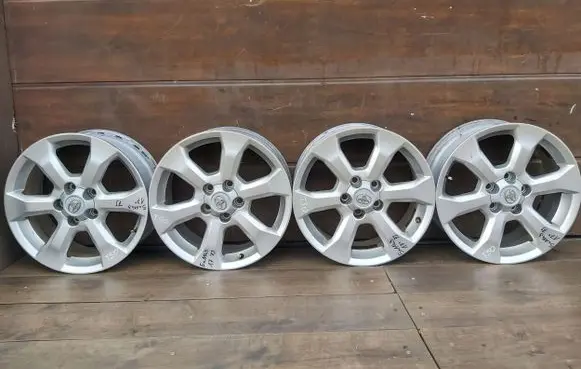 Toyota RAV 4 (XA30) R17 alloy rim 