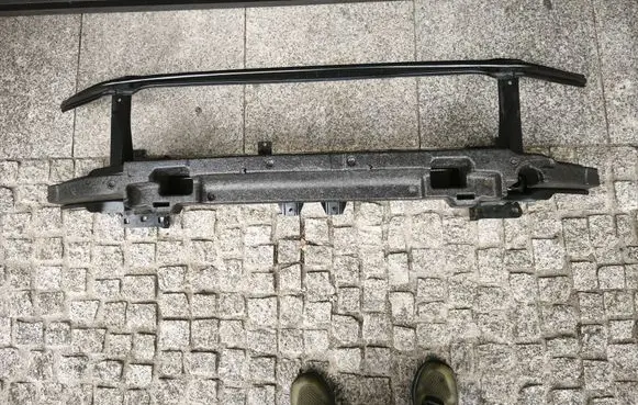 Volkswagen Touran III Front bumper support beam 5TA807930A