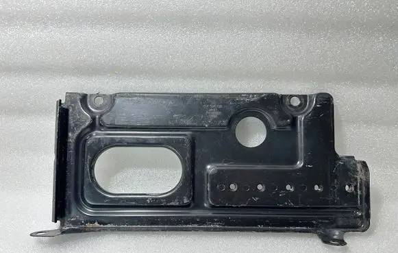 Audi A6 S6 C5 4B Battery tray 4B1805213