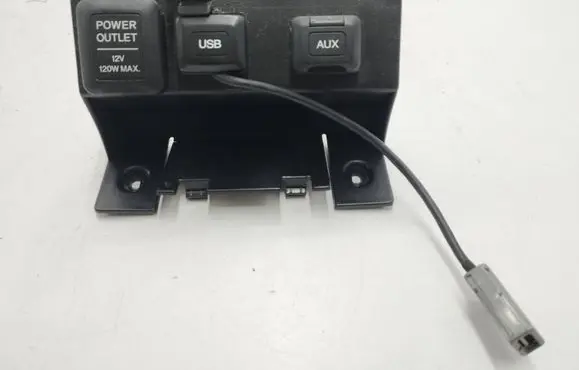 Honda Accord USB socket connector 