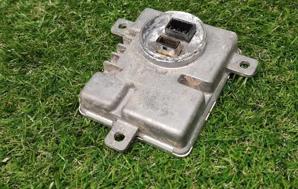 Audi A4 S4 B8 8K Headlight ballast module Xenon 8K0941597C