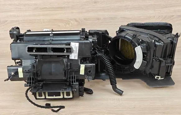 Audi A5 Interior heater climate box assembly 8W1820005AK