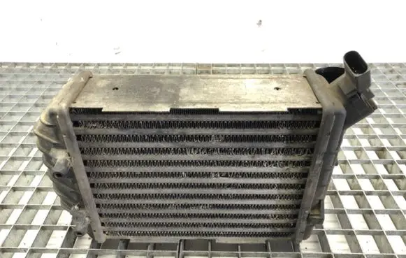 Audi A4 S4 B5 8D Intercooler radiator