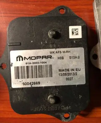 Jeep Grand Cherokee Headlight ballast module Xenon 90042669 S13AB