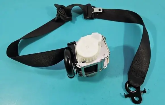 BMW 5 G30 G31 G38 Front seatbelt 34193867D IMPRK1550620
