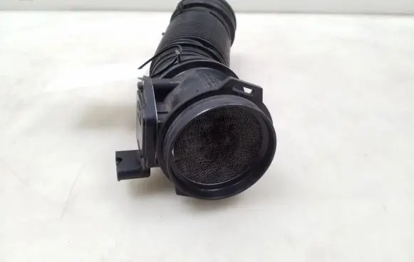 Audi A4 S4 B6 8E 8H Mass air flow meter 06C133471A