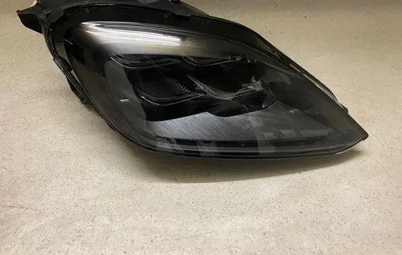 Headlight/headlamp