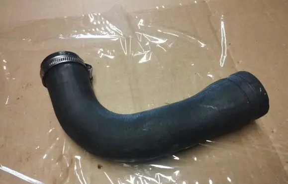 Nissan Qashqai Intercooler hose/pipe
