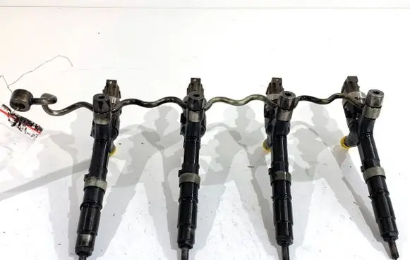 Toyota Corolla Verso E121 Fuel injectors set 2367027020