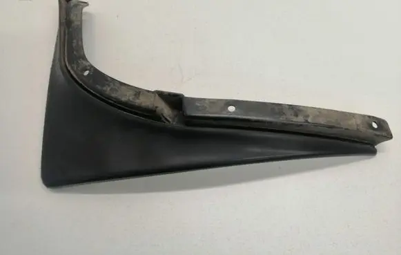 Skoda Octavia Mk2 (1Z) Rear mudguard 1Z0821822