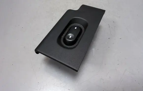 Land Rover Freelander Electric window control switch ELH500060