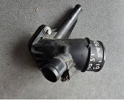 Nissan Qashqai Engine coolant pipe/hose 165763616R