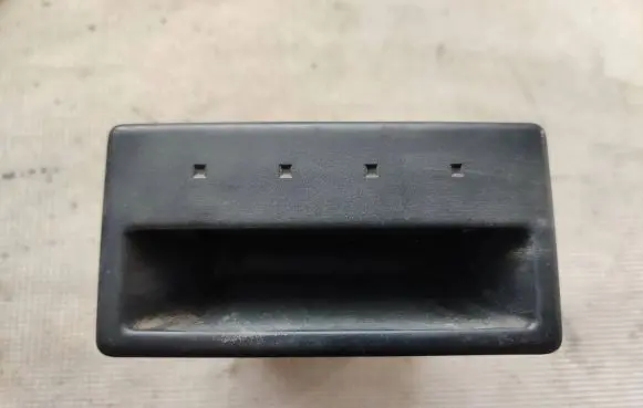 Car ashtray