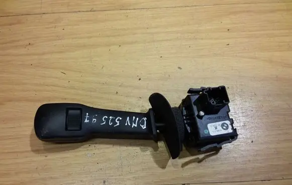 BMW 5 E39 Wiper control stalk 8352013
