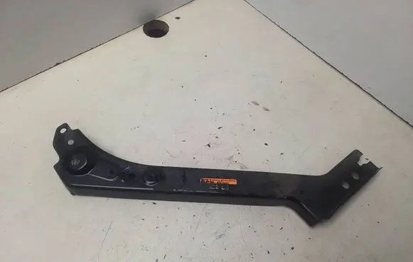 Nissan X-Trail T31 Top upper radiator support slam panel 