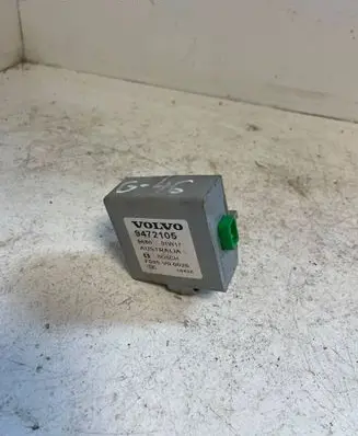 Volvo V70 Alarm control unit/module 9472105 6680 F005V00026