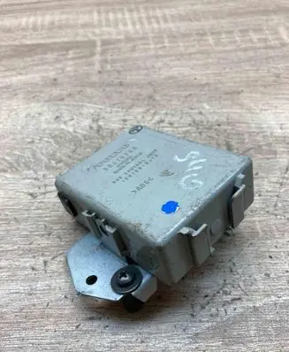 Volvo S40, V40 Other control units/modules 30616788 1881008012