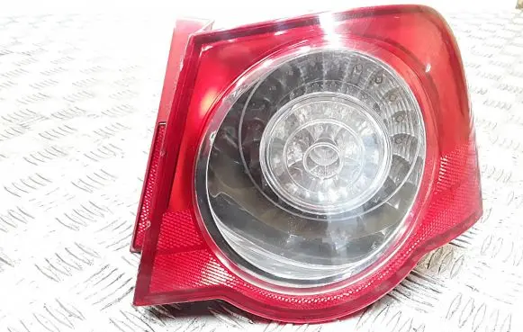 Volkswagen PASSAT B6 Rear/tail lights 3C5945096C