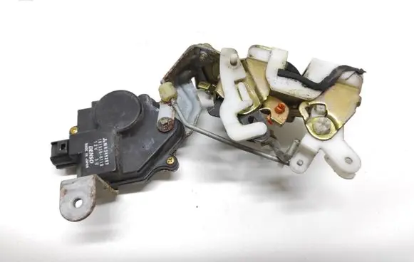 Mitsubishi Galant Rear door lock MR349287 1015280110