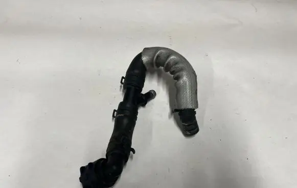 Audi A3 S3 8V Engine coolant pipe/hose 5Q0121087A
