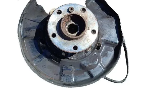 BMW 1 F20 F21 Rear wheel hub 33406792366 33326792515