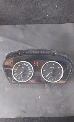 BMW 5 E60 E61 Speedometer (instrument cluster) 110080213 62116983153