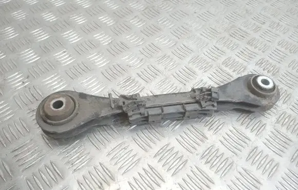 BMW 1 F20 F21 Rear upper control arm/wishbone 6792519