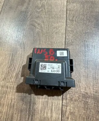 Opel Insignia B Parking PDC control unit/module 13517788 F00HJ01738 8370600000000X