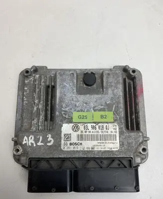 Skoda Yeti (5L) Engine control unit/module 03L906018QJ