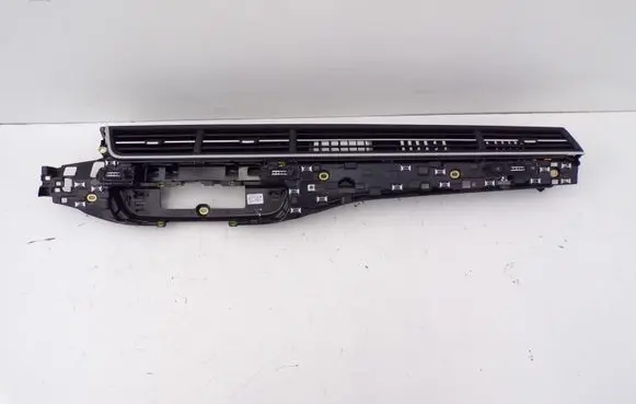 Audi Q7 4M Dash center air vent grill 4M1820902S
