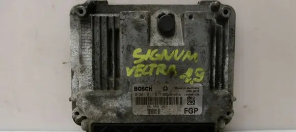 Opel Signum Engine control unit/module 55556261