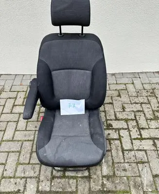 Renault Trafic III (X82) Front driver seat 873207983R