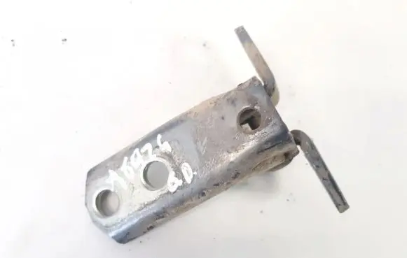 Mitsubishi Outlander Rear door lower hinge