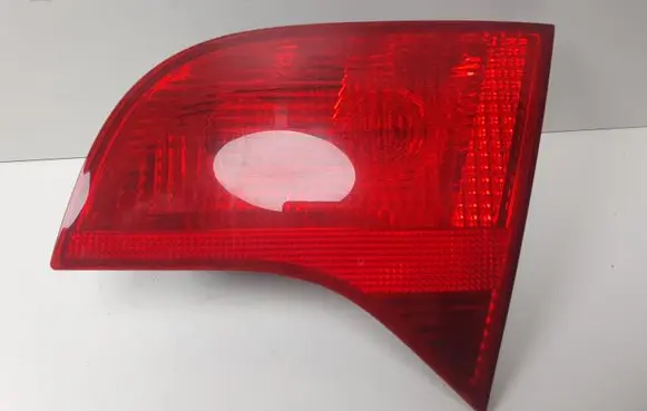 Audi A4 S4 B7 8E 8H Tailgate rear/tail lights 8E9945094A