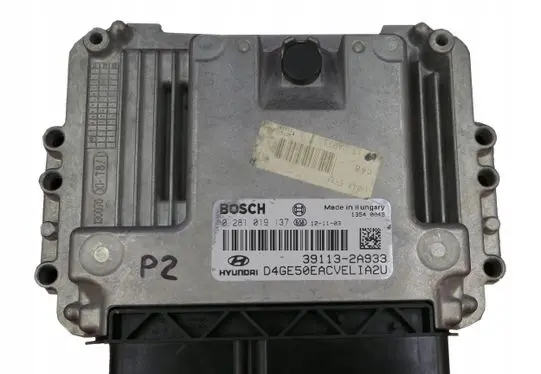 Hyundai i30 Engine control unit/module 0281019137 391132A933