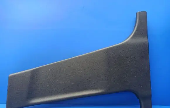 Mercedes-Benz C W204 (B) pillar trim (bottom) A2046900525