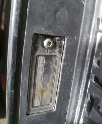 Volvo V70 Number plate light