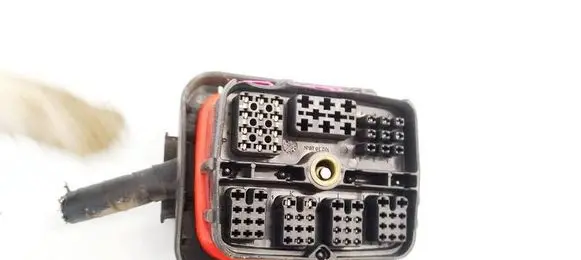 Skoda Fabia Mk1 (6Y) Fuse box set 