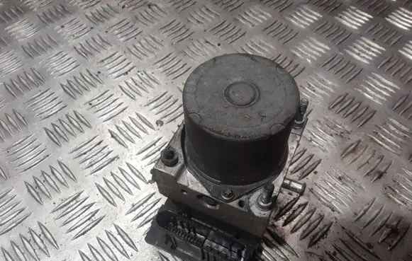 Nissan Primera ABS Pump 0265800334 0265931317