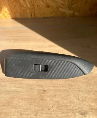 Mazda CX-3 Electric window control switch D09H66370 9028T1