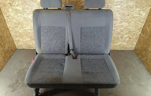 Volkswagen Transporter - Caravelle T5 Second row seats 7H0883669