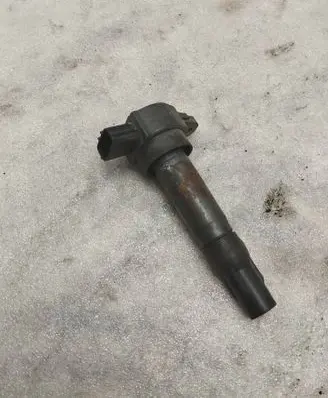 High voltage ignition coil